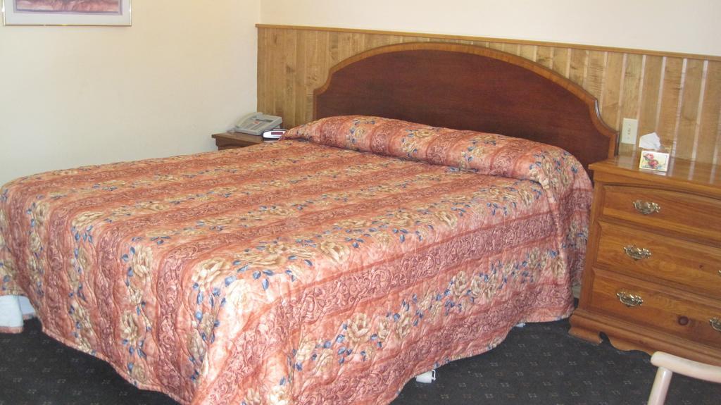 Rosecourt Motel Stratford Habitación foto